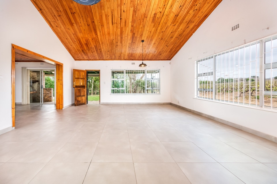 3 Bedroom Property for Sale in Koelenhof AH Western Cape